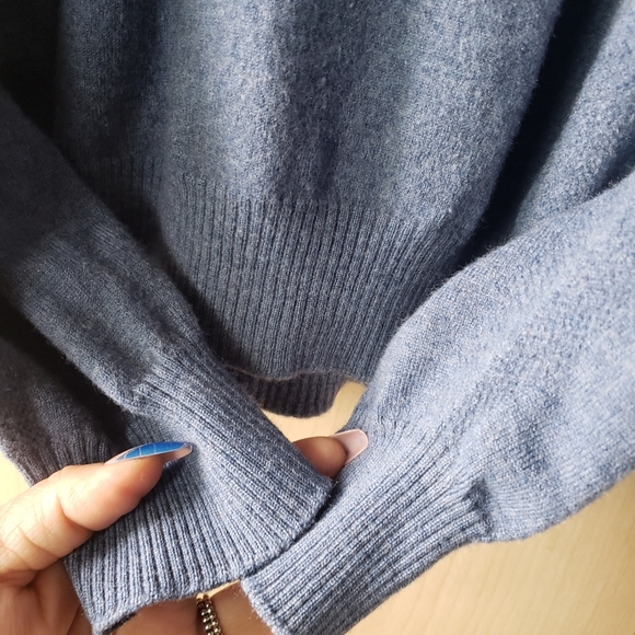 Canada goose crew neck merino wool sweater - Picture 7 of 9